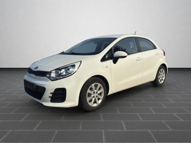 Kia Rio 78.000 km 6.999 &euro; Wiesbaden 65199