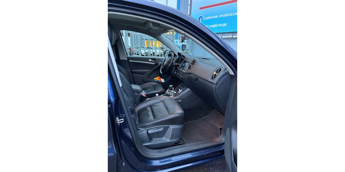 VW Tiguan 185.000 km 17.500 &euro; Bonn 53129