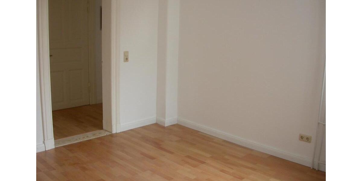 Etagenwohnung Flensburg - 3 Zimmer, 96 m&sup2;, 960&euro; | Angebot:26505731