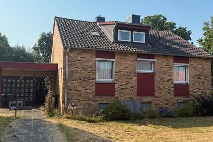 Haus Uslar - 10 Zimmer, 267 m&sup2;, 325.000&euro; | Angebot:26102450