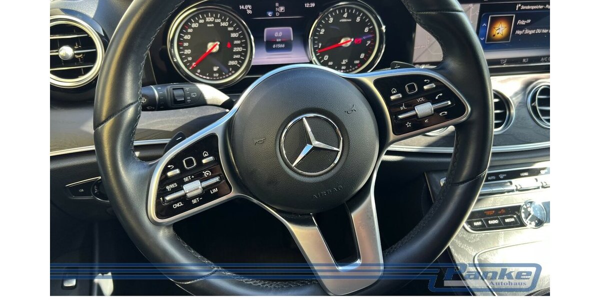 Mercedes-Benz E 200 T-Modell 9G*LED*RFK*NAV*SHZ*Ambient*TotW* 61.566 km 24.990 &euro; Berlin 13187