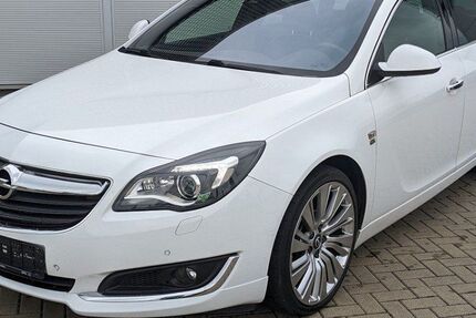 Opel Insignia 128.490 km 7.980 &euro; Hoyerswerda 02977