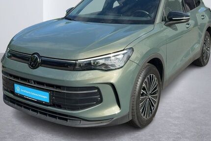 VW Tiguan 17.434 km 33.690 &euro; Glinde 21509
