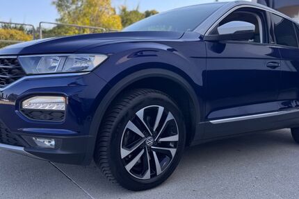 VW T-Roc 159.999 km 15.999 &euro; München 81825