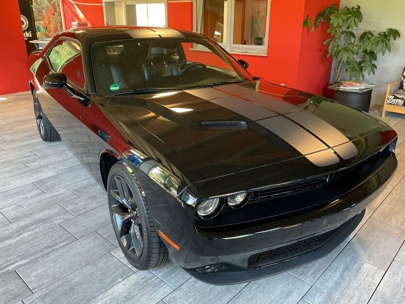 Dodge Challenger 42.670 km 31.950 € Stöttwang 87677