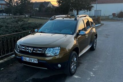 Dacia Duster 116.400 km 8.200 &euro; Frauendorf 01945