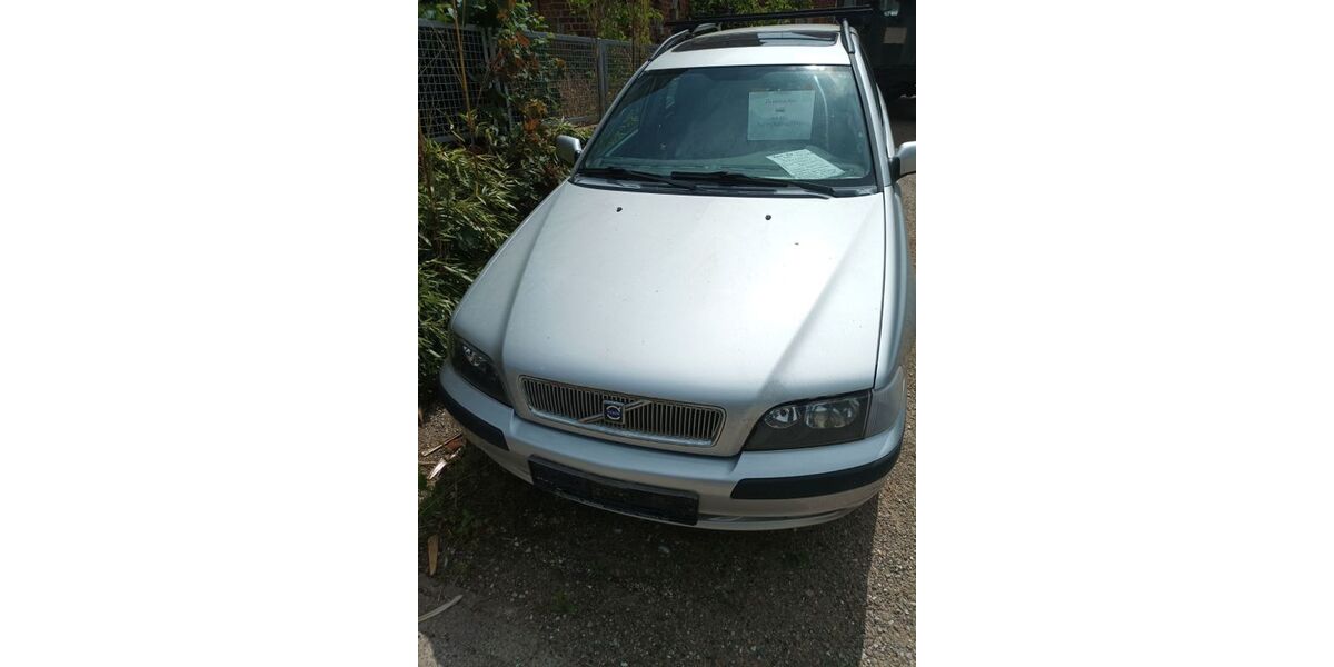 Volvo V40 222.139 km 800 &euro; Eutin 23701
