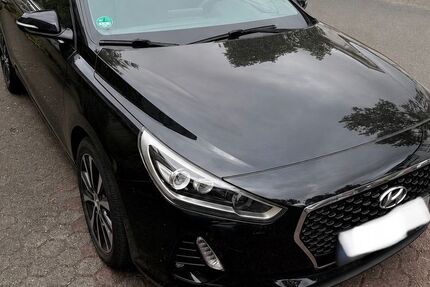 Hyundai i30 91.870 km 12.990 &euro; Niederkassel 53859