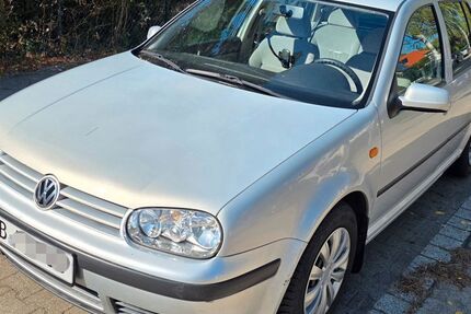 VW Golf 257.000 km 1.400 &euro; Berlin 12209