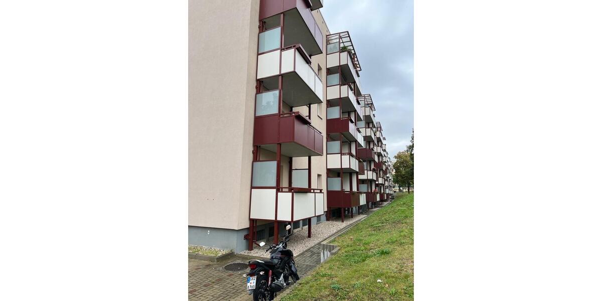 Erdgeschoßwohnung Gera Alt-Bieblach - 2 Zimmer, 48 m&sup2;, 450&euro; | Angebot:25343817