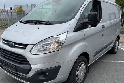 Ford Transit Custom 104.000 km 10.980 € Minden 32425