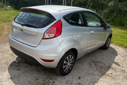 Ford Fiesta 190.452 km 3.000 &euro; Dassendorf 21521
