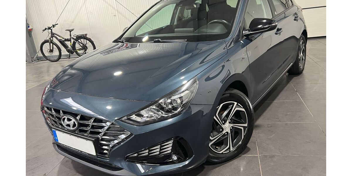 Hyundai i30 52.000 km 15.995 &euro; Bretten 75015