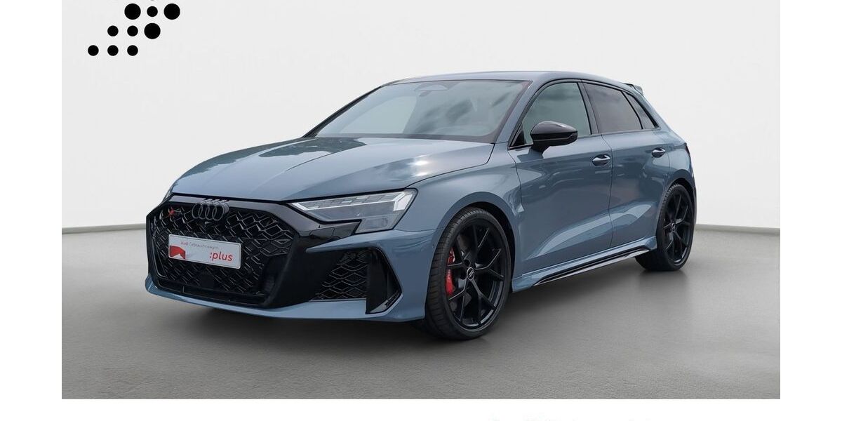 Audi RS3 4.500 km 71.990 &euro; Eisenach 99817