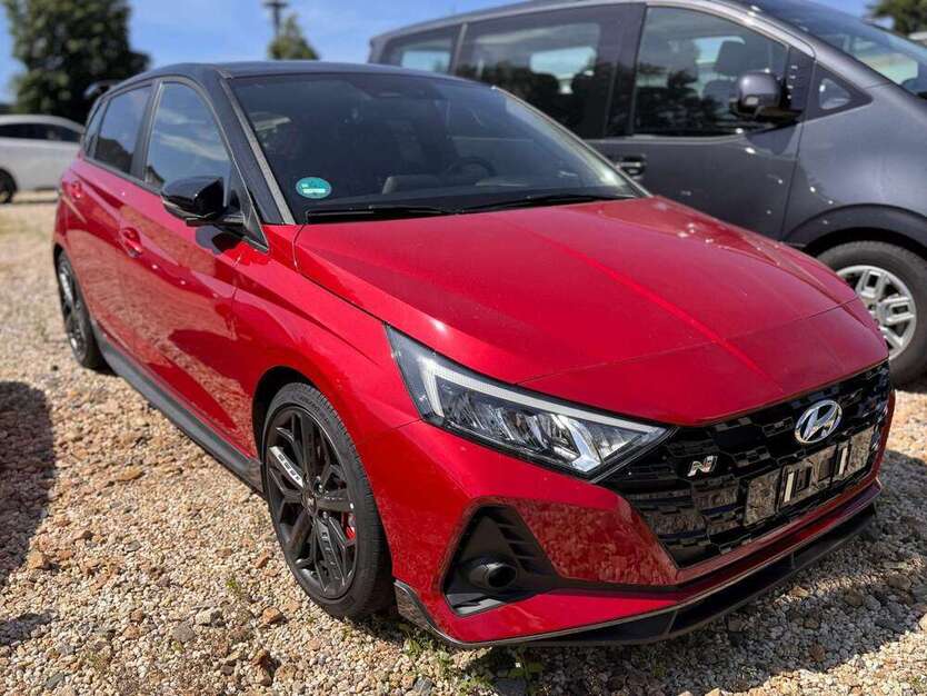 i20