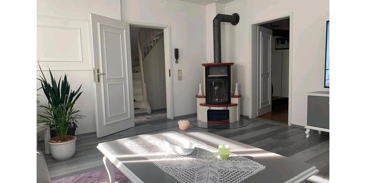 Reihenhaus Selb - 9 Zimmer, 210.000&euro; | Angebot:22737126