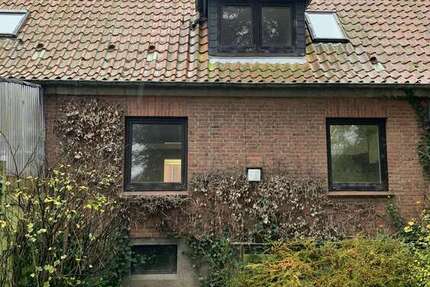 Haus zum Kaufen in Eckernförde - Borby 179.000 € 73 m² 3 zimmer