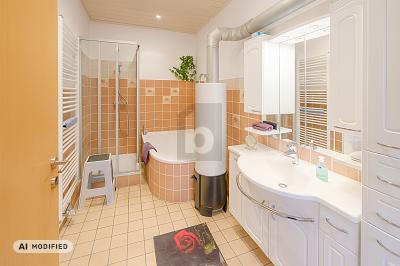 GROßZÜGIGES DOMIZIL MIT FACHWERKCHARME - Einfamilienhaus Floh-Seligenthal Seligenthal | Angebot:27354920