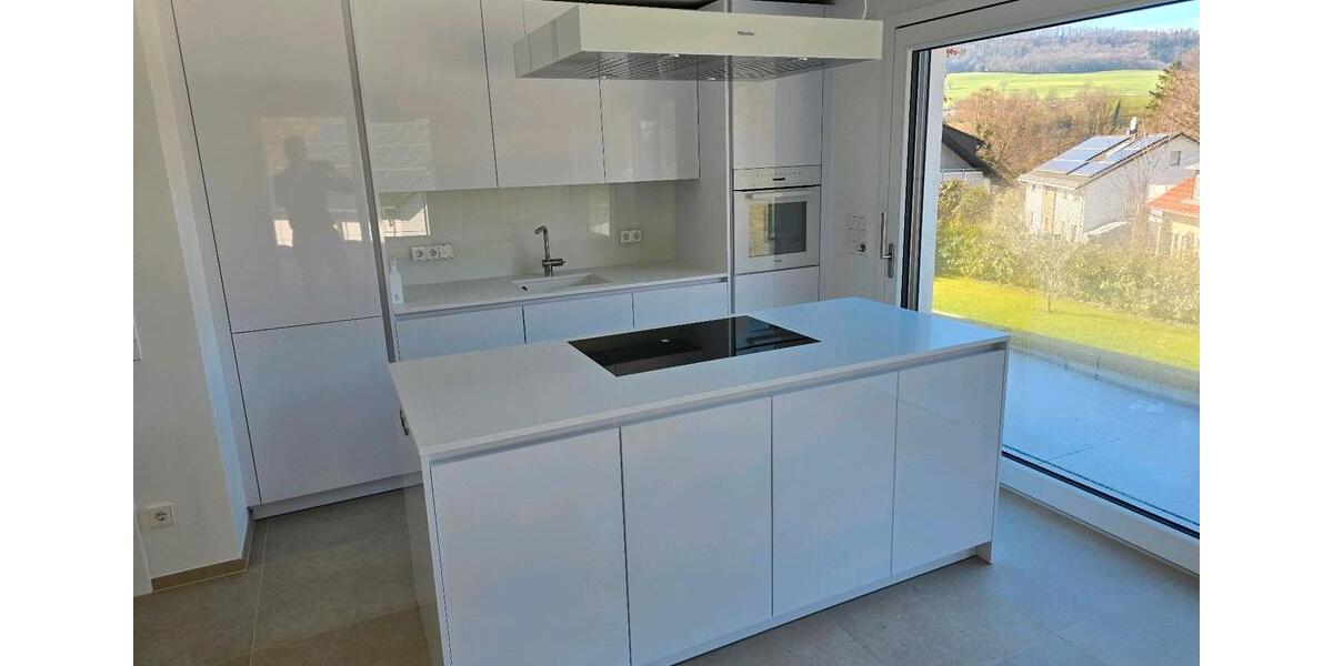 Erdgeschoßwohnung Au - 2 Zimmer, 84 m&sup2;, 1.500&euro; | Angebot:25312629