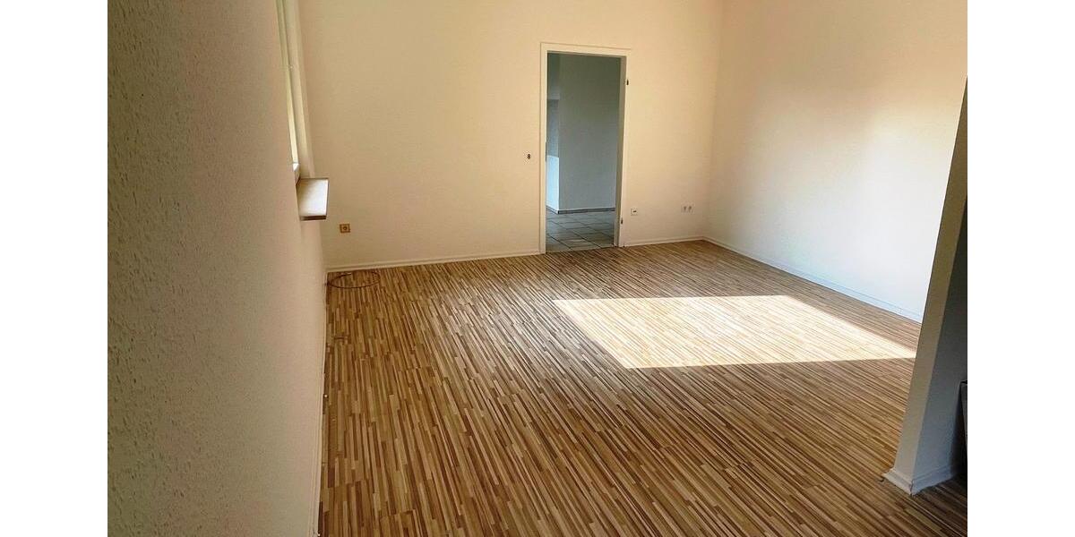 Etagenwohnung Korschenbroich - 3 Zimmer, 90 m&sup2;, 780&euro; | Angebot:26372628