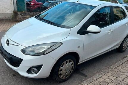 Mazda 2 125.000 km 2.300 &euro; Merzig 66663