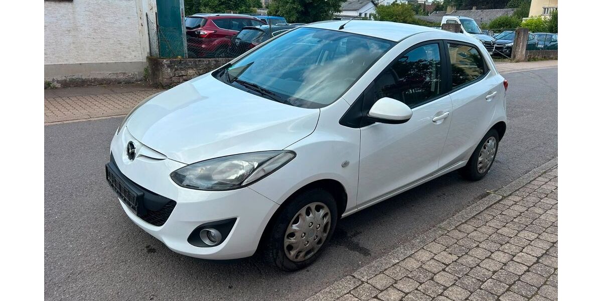 Mazda 2 125.000 km 2.300 &euro; Merzig 66663