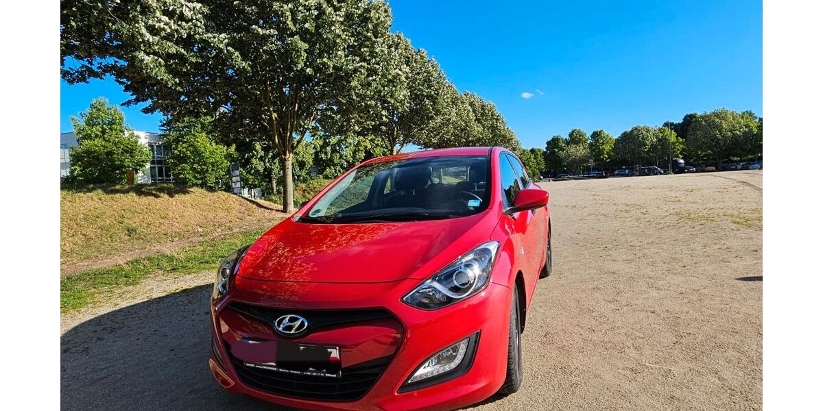 Hyundai i30 18.500 km 13.000 &euro; Bensheim 64625