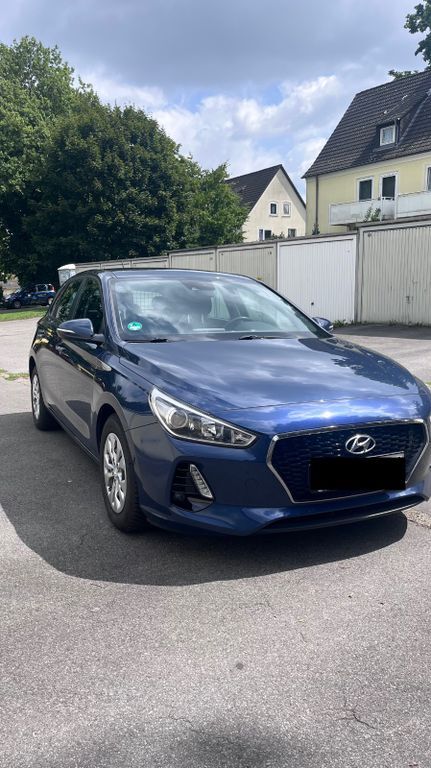 i30