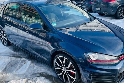 VW Golf 139.876 km 13.900 &euro; Niederdorfelden 61138