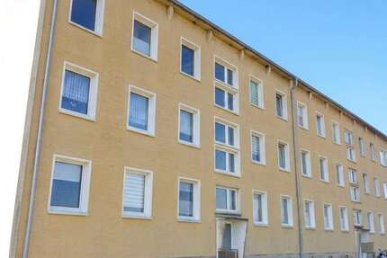 Wohnung Glewitz - 3 Zimmer, 61 m&sup2;, 330&euro; | Angebot:27134553