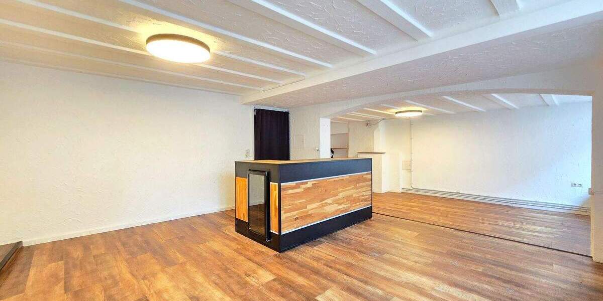 Attraktive Ladenfläche in zentraler Lage von Tiengen zu vermieten zimmer