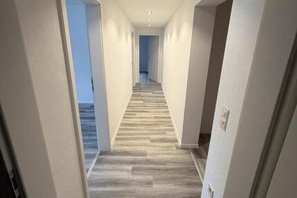 Wohnung Hungen - 5 Zimmer, 127 m&sup2;, 1.300&euro; | Angebot:24819196