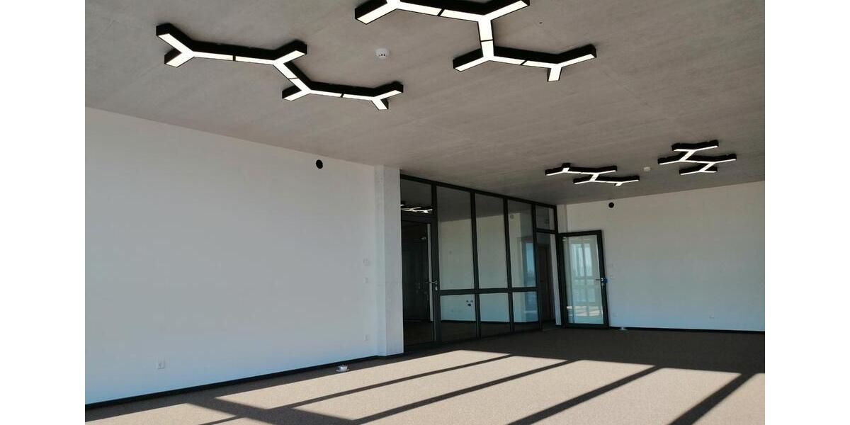 Gewerbeobjekt Pforzheim Nordstadt - 3.898&euro; | Angebot:26036876