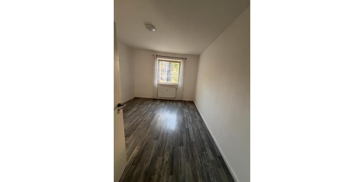 Erdgeschoßwohnung Stadthagen - 3 Zimmer, 70 m&sup2;, 950&euro; | Angebot:26400571
