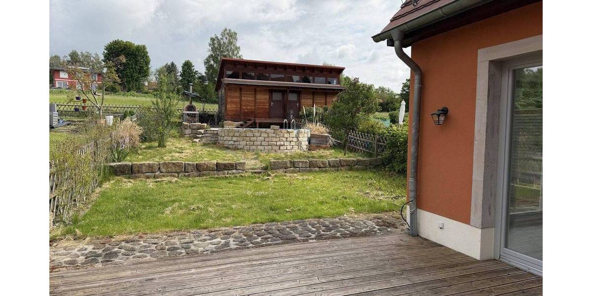 Reihenmittelhaus Pirna ot Graupa Graupa - 5 Zimmer, 195 m&sup2;, 1.950&euro; | Angebot:26827048