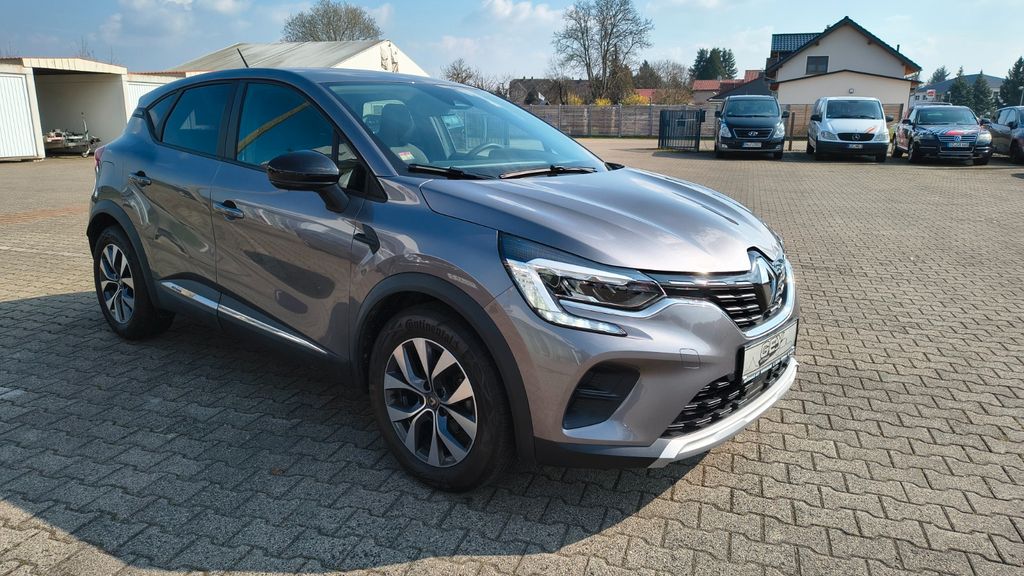 Renault Captur 17.305 km 14.990 &euro; Wermsdorf 04779