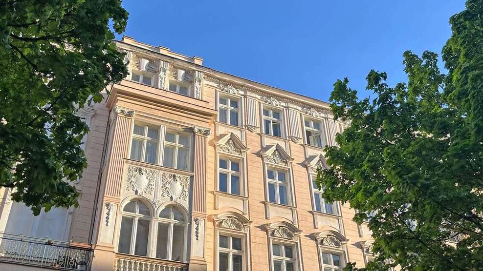 Büro in Berlin 2.454,90 € 100.19 m² zimmer