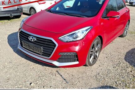 Hyundai i30 127.386 km 9.485 &euro; Achern 77855