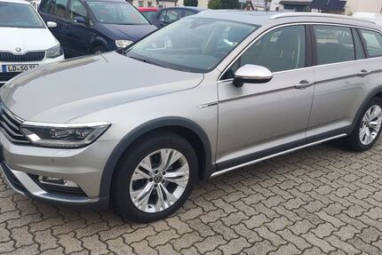 VW Passat Alltrack 135.750 km 17.500 € Ottersheim 76879