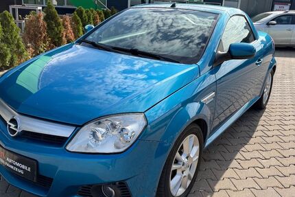 Opel Tigra 217.025 km 1.890 &euro; Dietenhofen 90599
