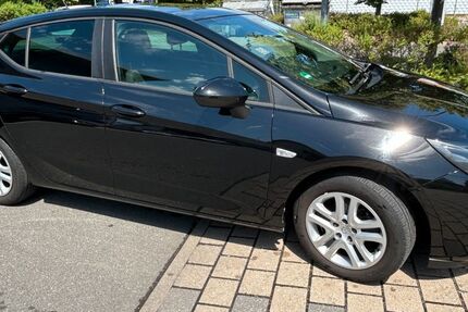 Opel Astra 83.000 km 13.900 &euro; Nürnberg 90443