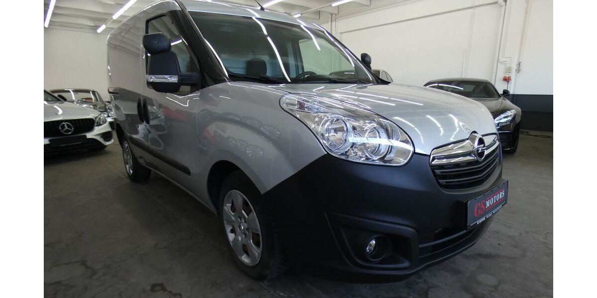 Opel Combo 227.000 km 4.399 &euro; Metzingen 72555