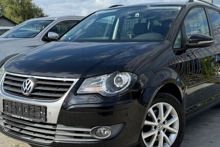 VW Touran 128.000 km 2.799 &euro; Oberkrämer 16727