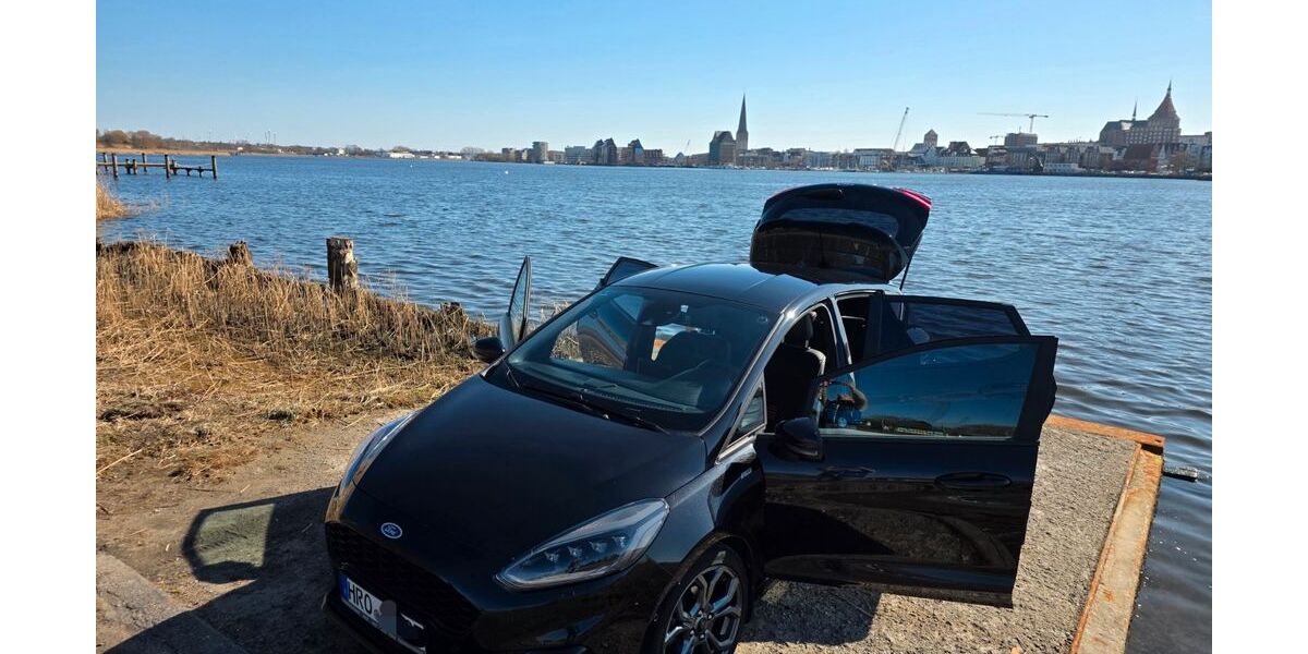 Ford Fiesta 56.000 km 14.500 &euro; Rostock 18106