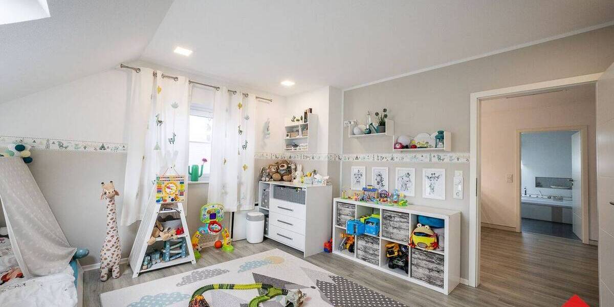 Freistehendes Einfamilienhaus mit Doppelgarage in ruhiger Randlage von Meinerzhagen - Einfamilienhaus Meinerzhagen Valbert | Angebot:26295133