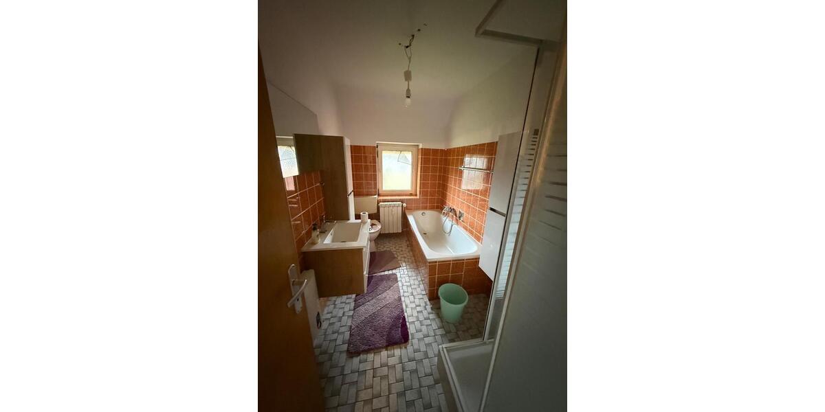 Mehrfamilienhaus, Wohnhaus Extertal - 16 Zimmer, 250 m&sup2;, 1.200&euro; | Angebot:26329604