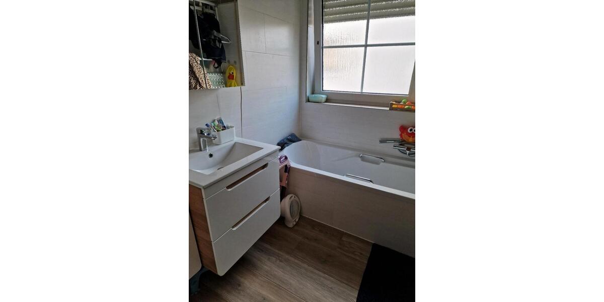 Doppelhaushälfte Kelkheim (Taunus) - 6.5 Zimmer, 123 m&sup2;, 600.000&euro; | Angebot:26692055