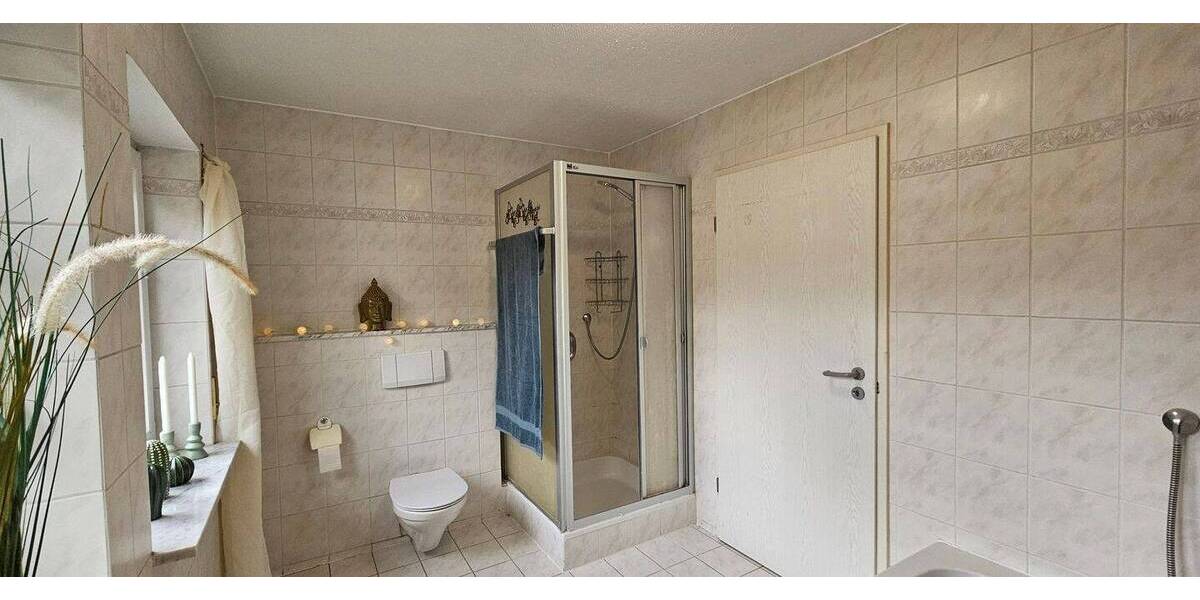 Mehrfamilienhaus, Wohnhaus Lauda-Königshofen Königshofen - 4 Zimmer, 157 m&sup2;, 249.000&euro; | Angebot:26684160
