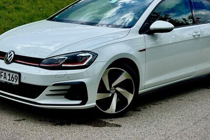 VW Golf 102.000 km 17.500 &euro; Schongau 86956
