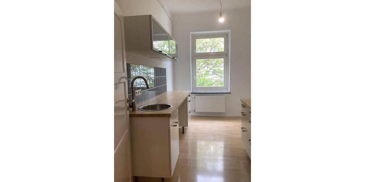 Etagenwohnung Berlin Lichtenberg - 3 Zimmer, 96 m&sup2;, 1.240&euro; | Angebot:26877418